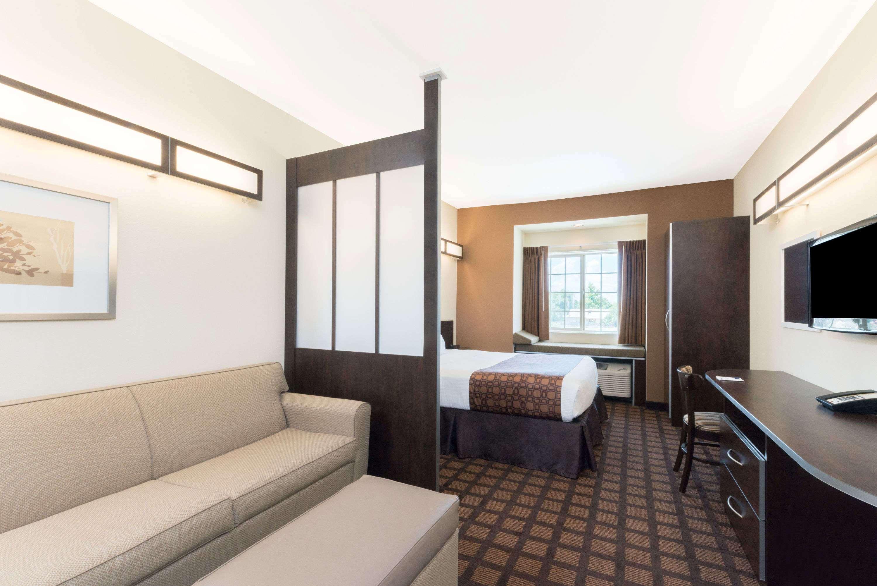 Microtel Inn And Suites Eagle Pass Eksteriør bilde